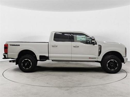 2025 Ford F-350 Platinum