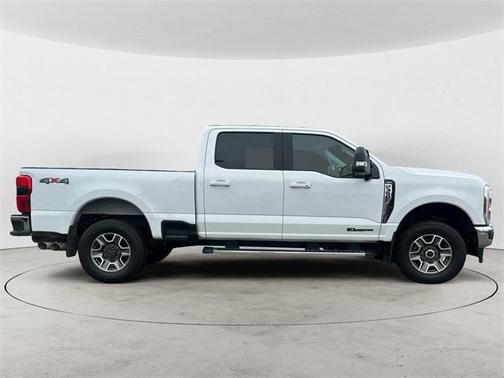2024 Ford F-350 Lariat Super Duty