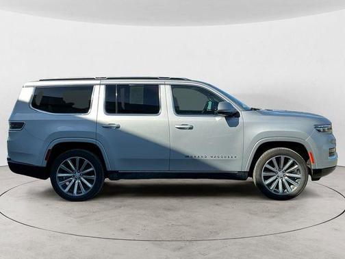 2022 Jeep Grand Wagoneer Series II