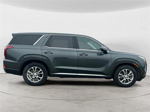 2022 Hyundai PALISADE SE