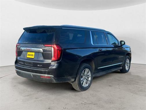 2024 GMC Yukon XL SLT