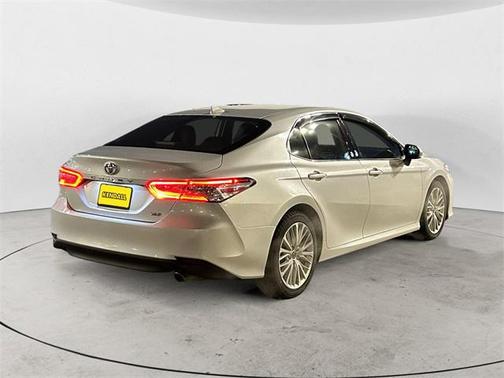 2020 Toyota Camry XLE