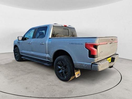 2025 Ford F-150 Lightning LARIAT