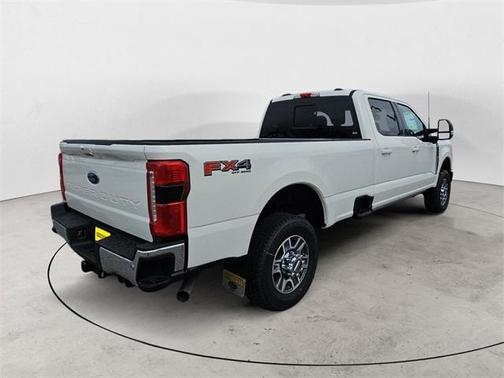 2025 Ford F-350 Lariat Super Duty