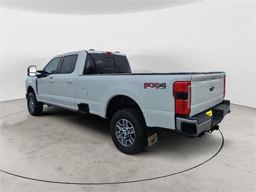 2025 Ford F-350 Lariat Super Duty