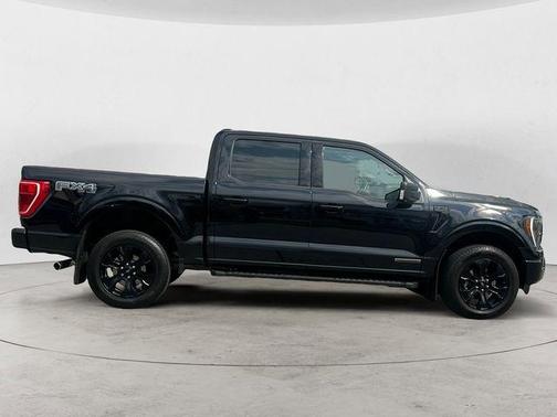 Black 2022 Ford F-150 XLT