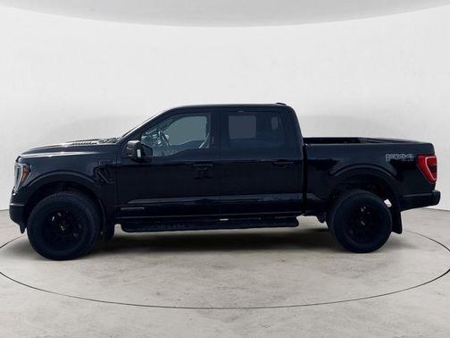 Black 2022 Ford F-150 XLT