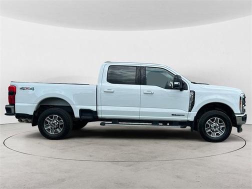 2024 Ford F-350 Lariat Super Duty