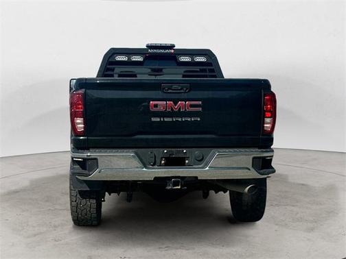 2024 GMC Sierra 2500 Pro