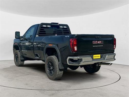 2024 GMC Sierra 2500 Pro