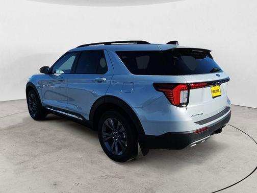 White Metallic 2025 Ford Explorer Active