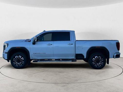 2024 GMC Sierra 2500 Denali