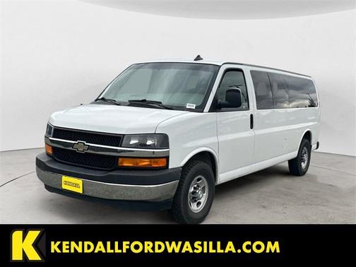 2017 Chevrolet Express 3500 LT