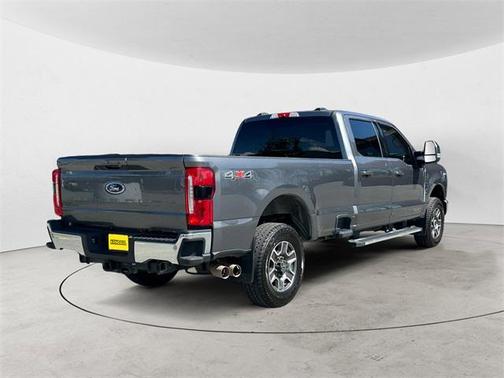 2024 Ford F-350 Lariat Super Duty