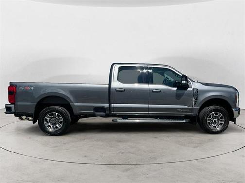 2024 Ford F-350 Lariat Super Duty