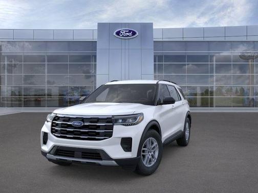 White Metallic 2026 Ford Explorer Active