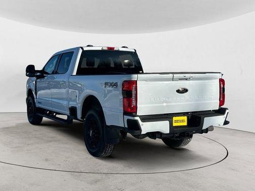 2025 Ford F-350 Lariat Super Duty
