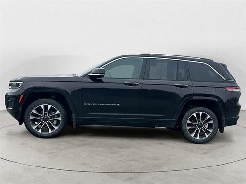2023 Jeep Grand Cherokee Overland