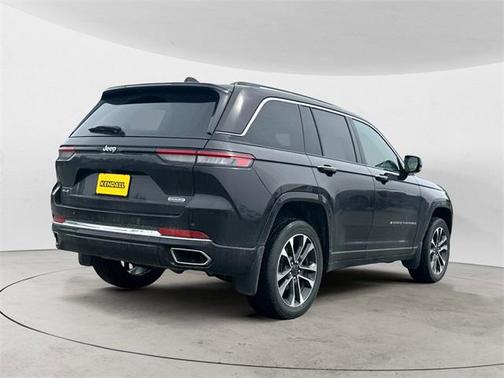 2023 Jeep Grand Cherokee Overland
