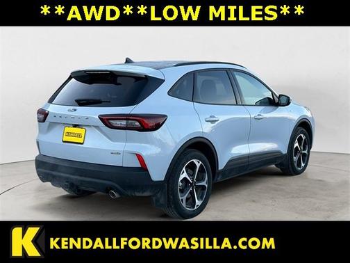 2025 Ford Escape ST-Line Select