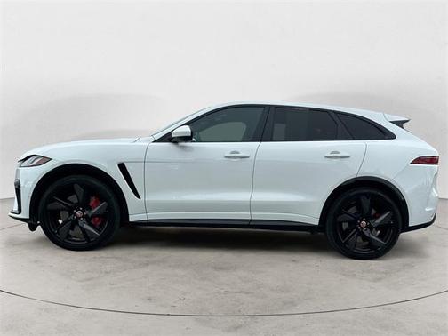 2022 Jaguar F-PACE SVR