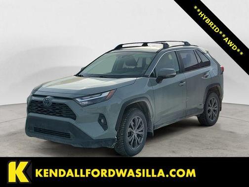 2022 Toyota RAV4 Hybrid XLE Premium