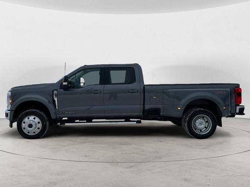 2025 Ford F-450 Lariat