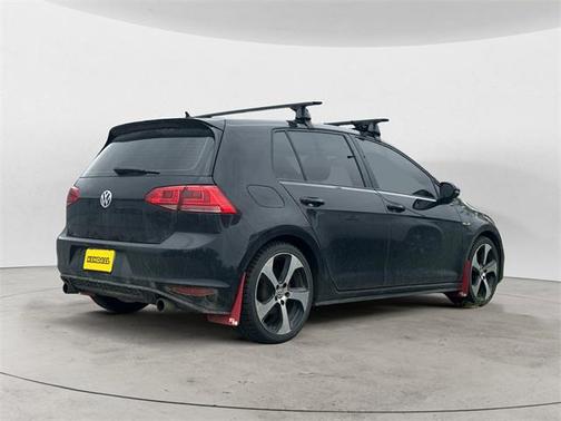 2017 Volkswagen Golf GTI S 4-Door