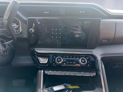 2024 GMC Sierra 3500 Denali Ultimate