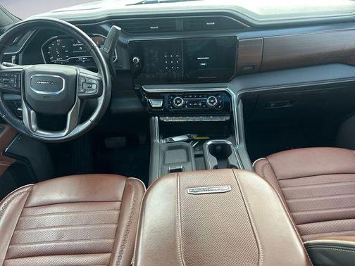 2024 GMC Sierra 3500 Denali Ultimate