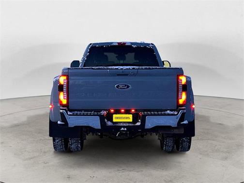 2025 Ford F-450 Lariat