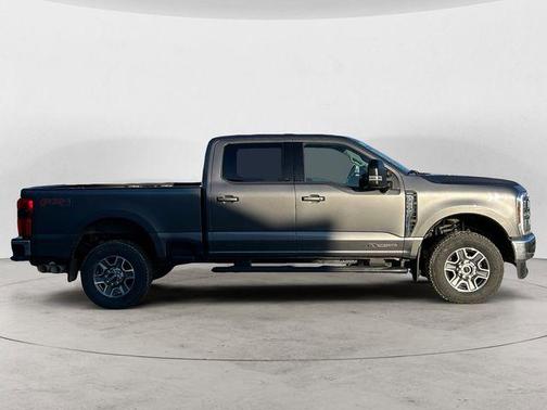 2025 Ford F-350 Lariat Super Duty