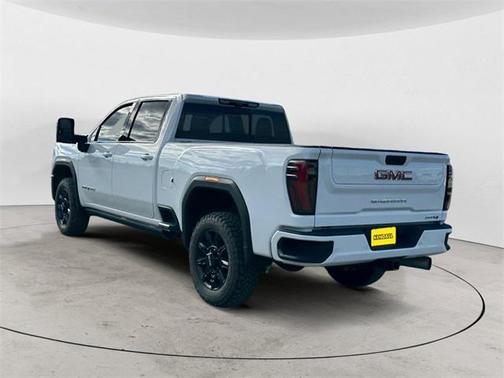 2024 GMC Sierra 2500 AT4