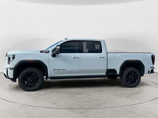 2024 GMC Sierra 2500 AT4