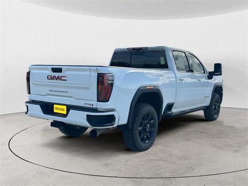 2024 GMC Sierra 2500 AT4