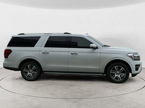 Oxford White 2022 Ford Expedition Max Limited