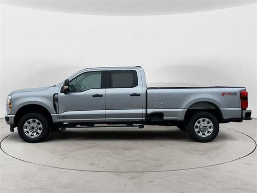 2024 Ford F-350 XLT