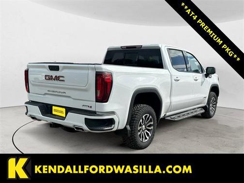2023 GMC Sierra 1500 AT4