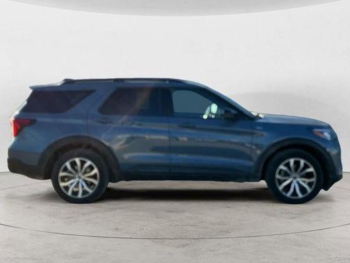 Vapor Blue 2025 Ford Explorer ST-Line