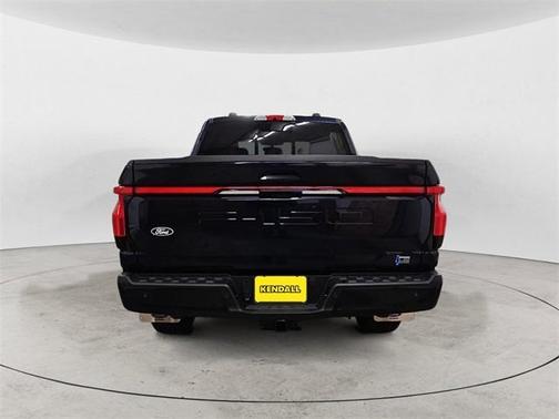 2025 Ford F-150 Lightning LARIAT