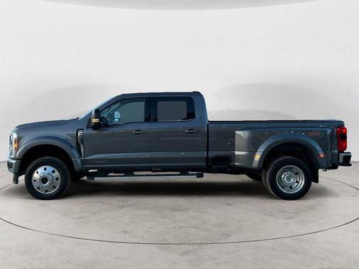 2025 Ford F-450 Lariat