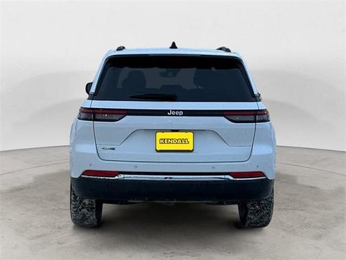 2022 Jeep Grand Cherokee 4xe Base