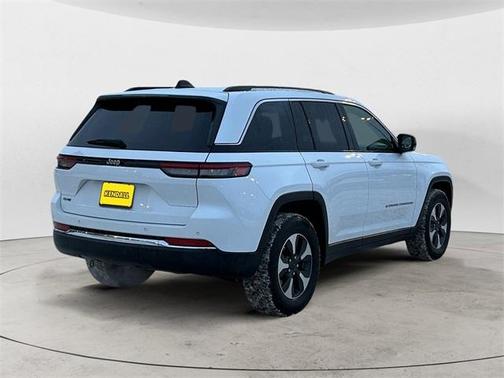 2022 Jeep Grand Cherokee 4xe Base