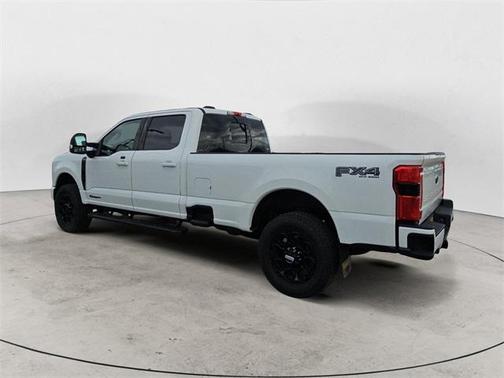 2025 Ford F-350 Lariat Super Duty