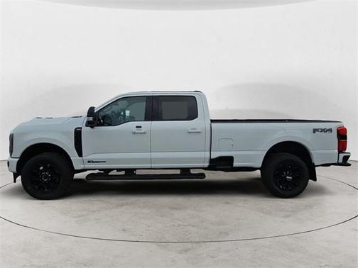 2025 Ford F-350 Lariat Super Duty