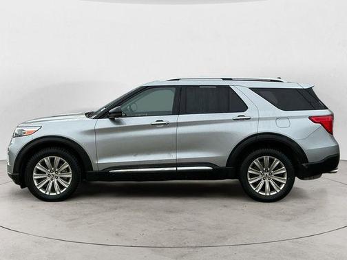 Silver Metallic 2021 Ford Explorer Limited
