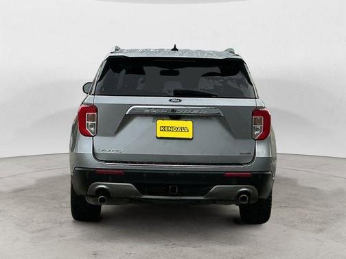 Silver Metallic 2021 Ford Explorer Limited