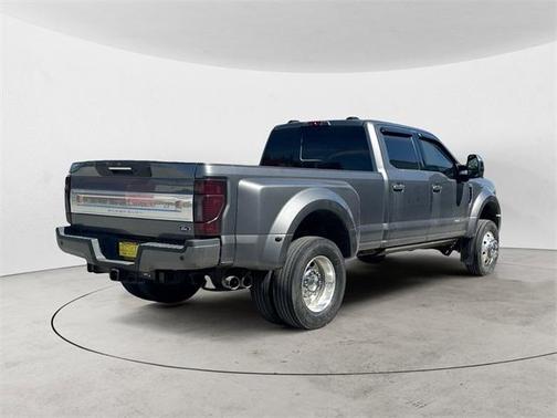2022 Ford F-450 Platinum