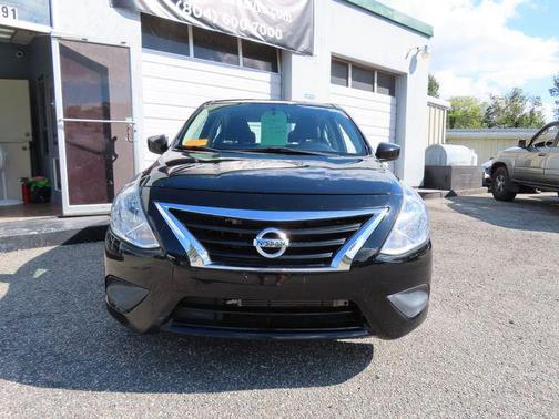 2018 Nissan Versa 1.6 S+