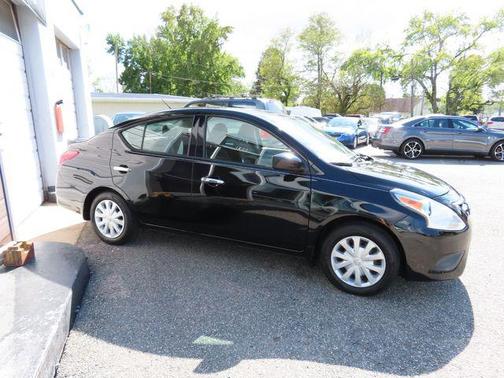 2018 Nissan Versa 1.6 S+